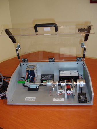 Banc De Test Moteur Pas A Pas Pour Industrie Interface Conception Fabrication Et Realisation D Interface De Test Electronique Et De Banc Test Electronique Banc De Test Moteur Pas A Pas Pour